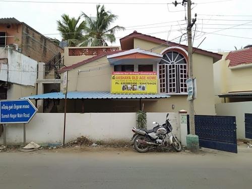 About-Old-Age-Home-4